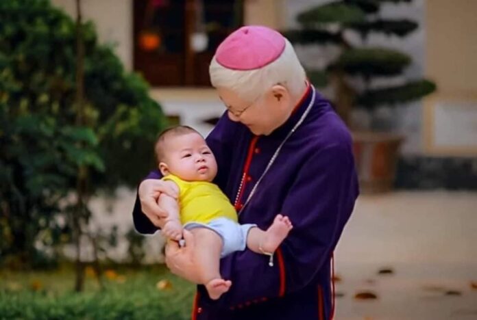 Thương nhớ Đức Cha Phaolo Maria.